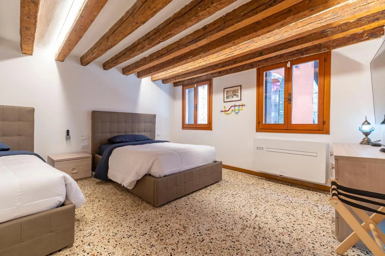 Ca' Superba Apartment Venice 0*,